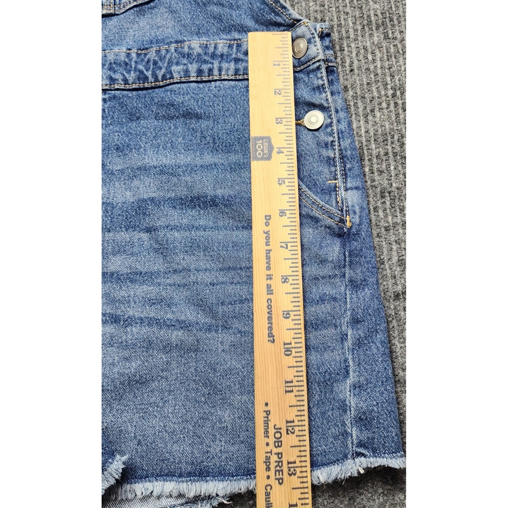 No Boundaries Denim Shortalls Medium Wash Frayed Hem Bib Overalls Size L 11-13 - Picture 3 of 6